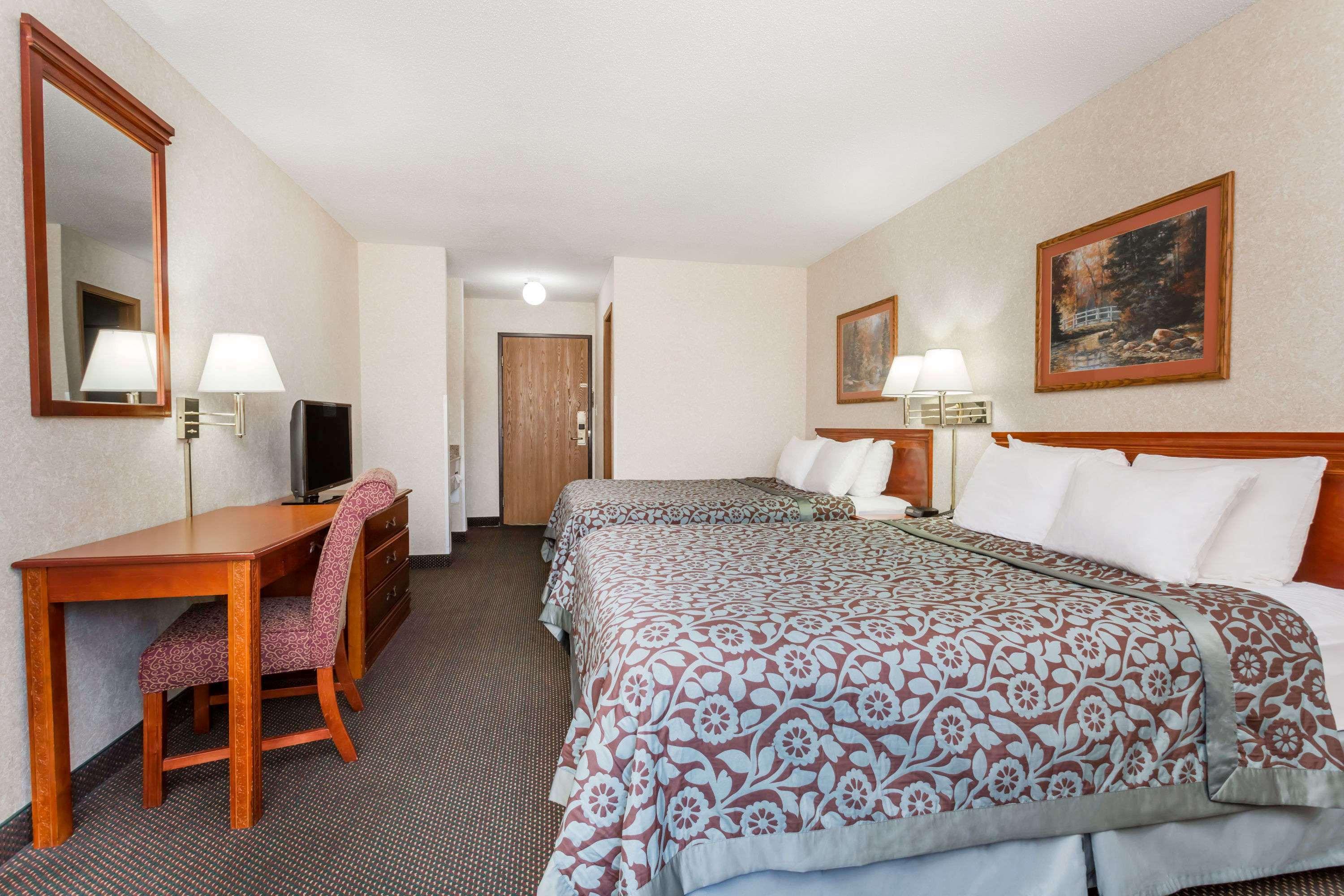 Days Inn By Wyndham Colby Kültér fotó