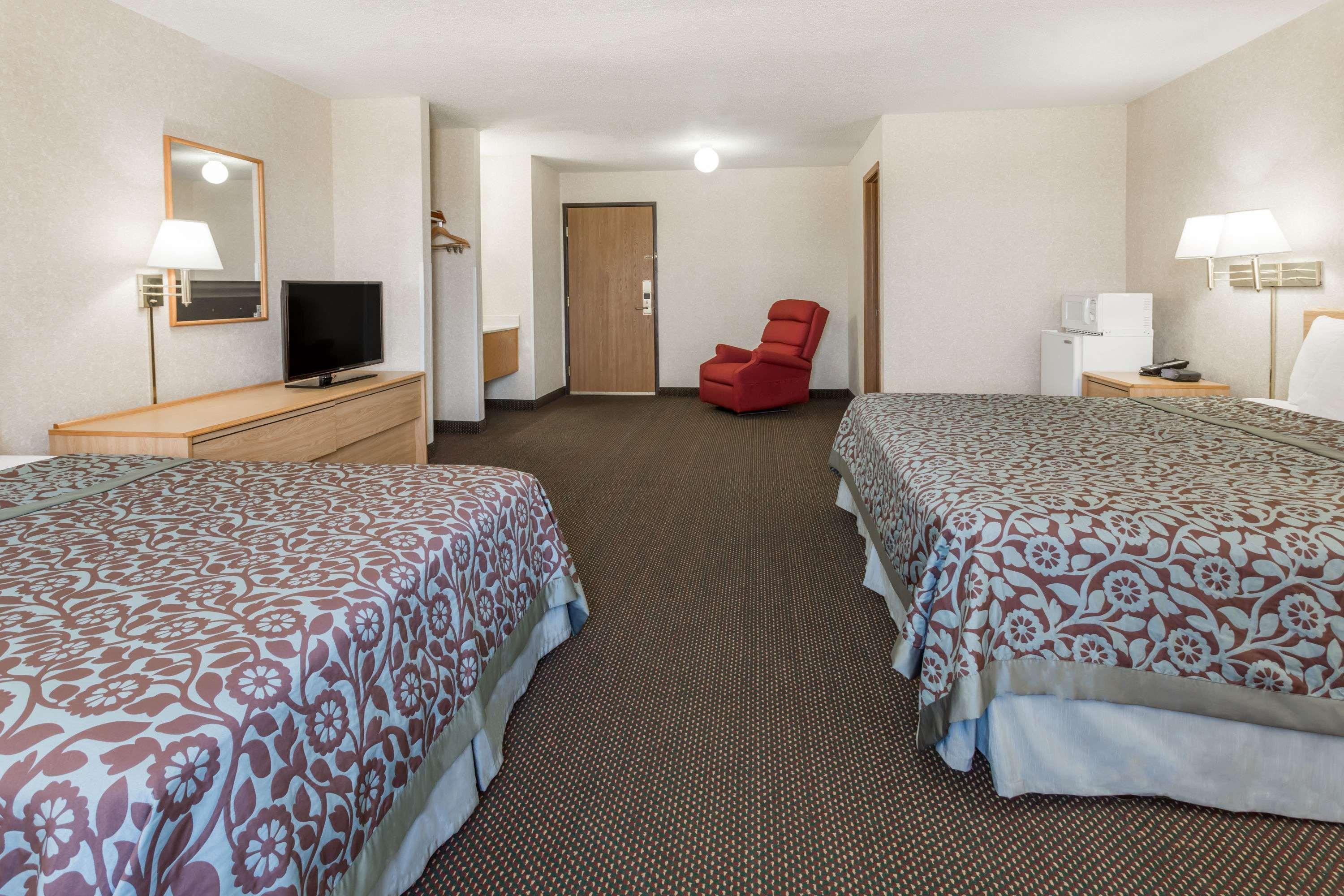 Days Inn By Wyndham Colby Kültér fotó